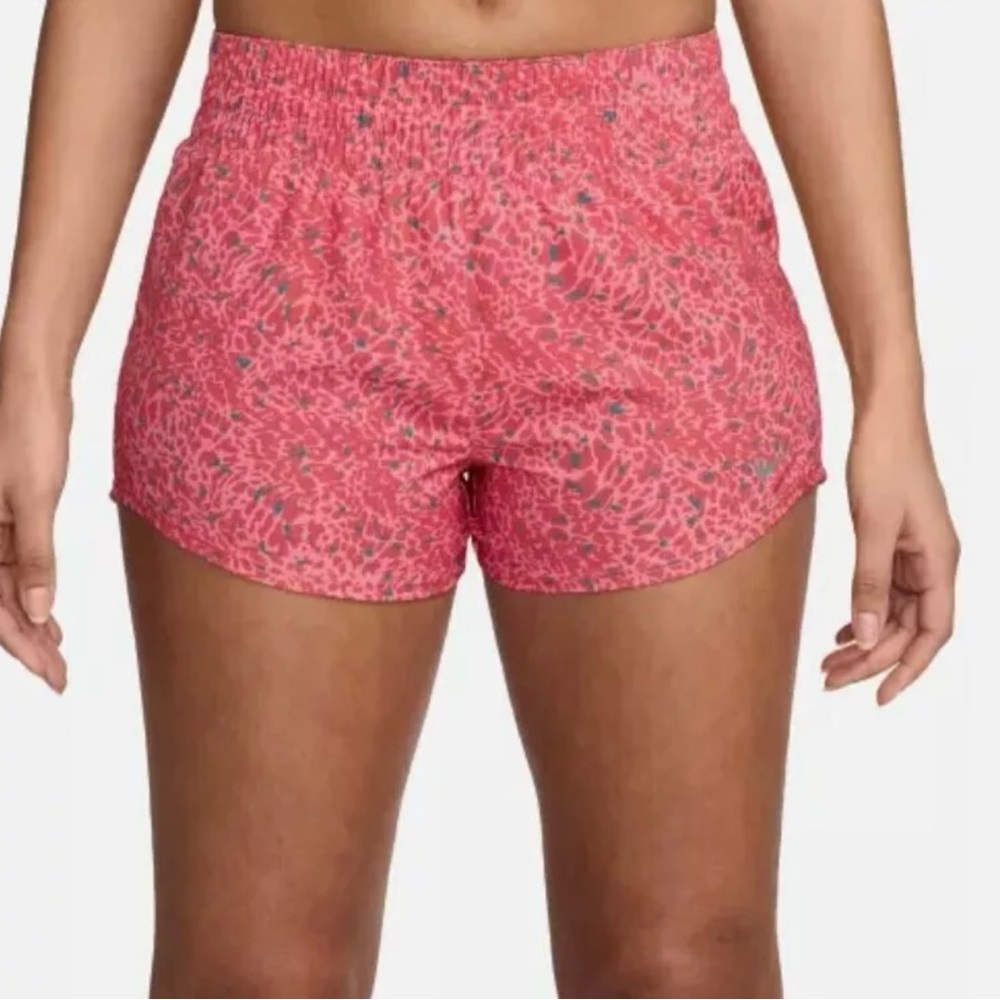 NWT Nike Women’s Dri-Fit Mid Rise Brief Lined Shorts